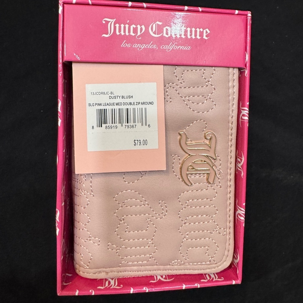 Juicy Couture Blush Pink Wallet with Gold Logo - Picture 1 of 4